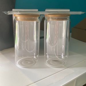 Glass cups with bamboo lid and straws. Set of 2